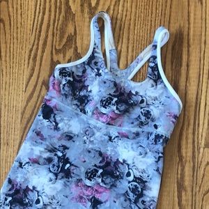Lulu lemon yoga tank